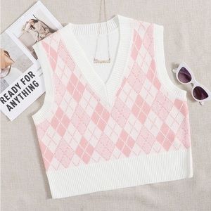 Argyle Pattern Sweater Vest Pink